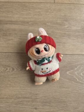 The Monsters/ LaBuBu Keychain in Holiday Outfit